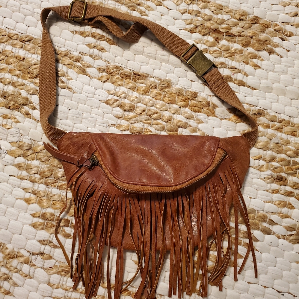 Fringe fanny pack
